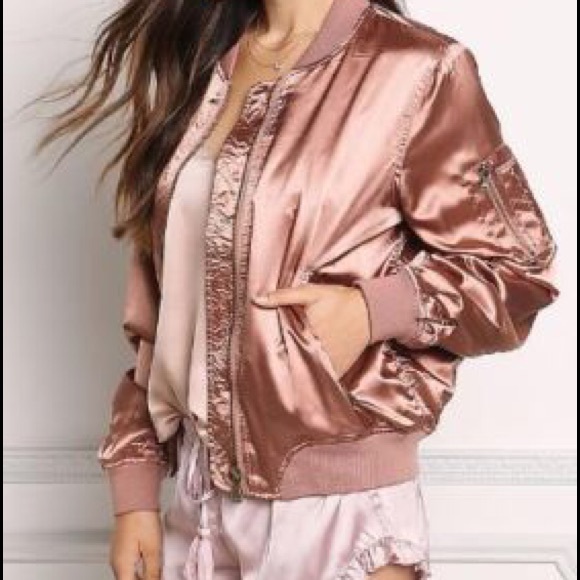 BLOGGER FAVORITE ✨Rose Gold Bomber // Size SM - Picture 4 of 4