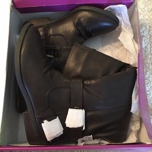 Brand New Never Worn Tall Boots!