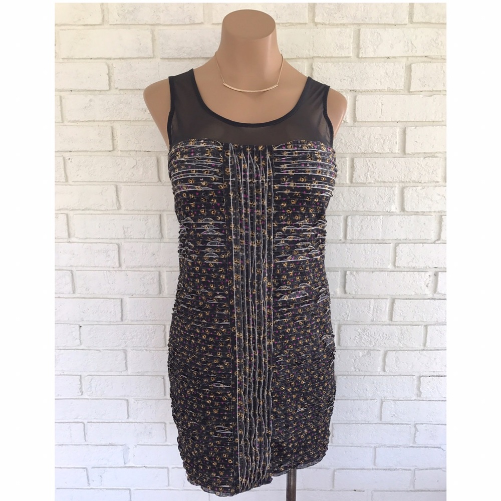 ⭐️⚡️SALE⚡️NWOT grey and floral ruffle FP dress