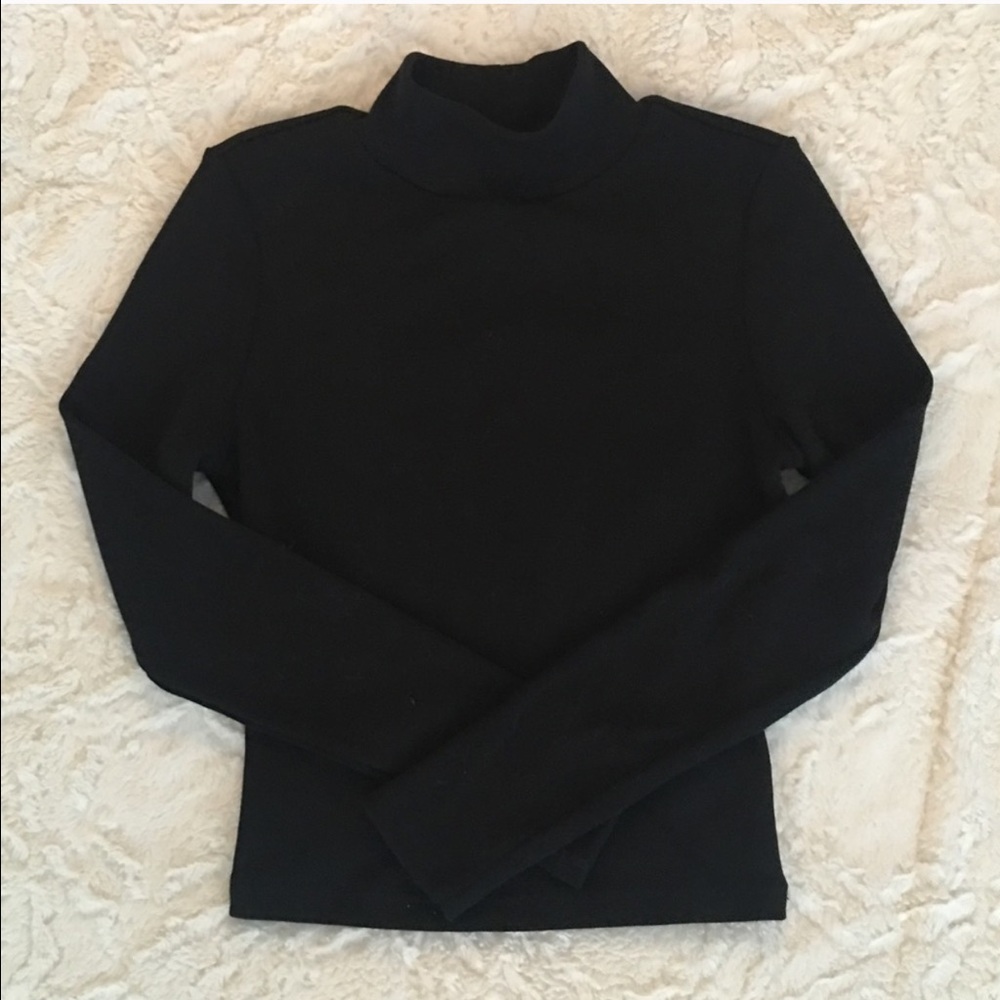 JENNIFER LOPEZ CROP HIGH NECK SWEATER