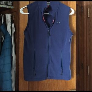 Vineyard Vines fleece vest