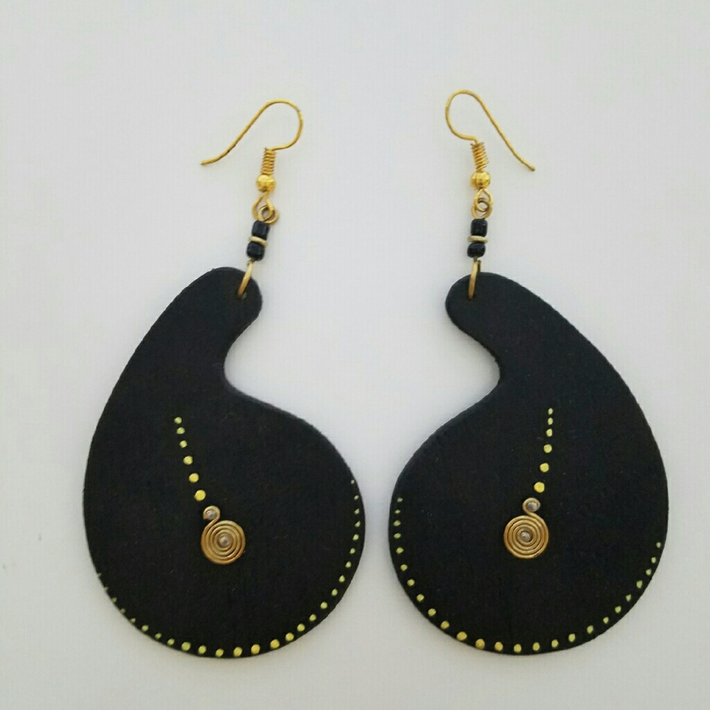 Wooden earrings