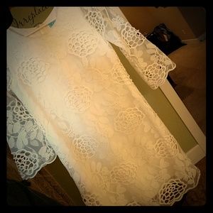 MOVING! MAKE OFFER!White lace sheath dress