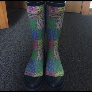 Vineyard Vines rain boots