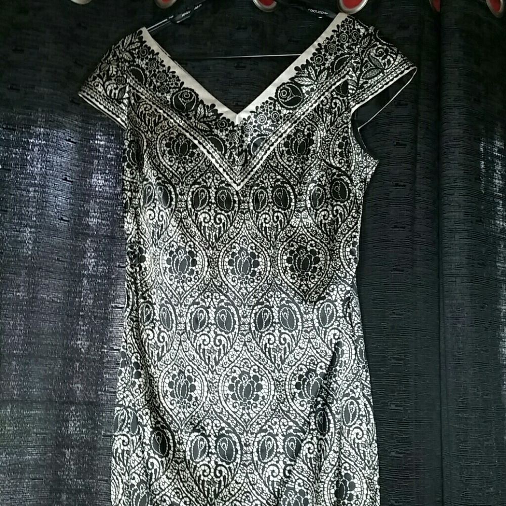 Figure flattering Maggy London dress!
