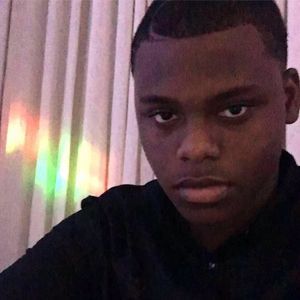 Meet your Posher, Romario