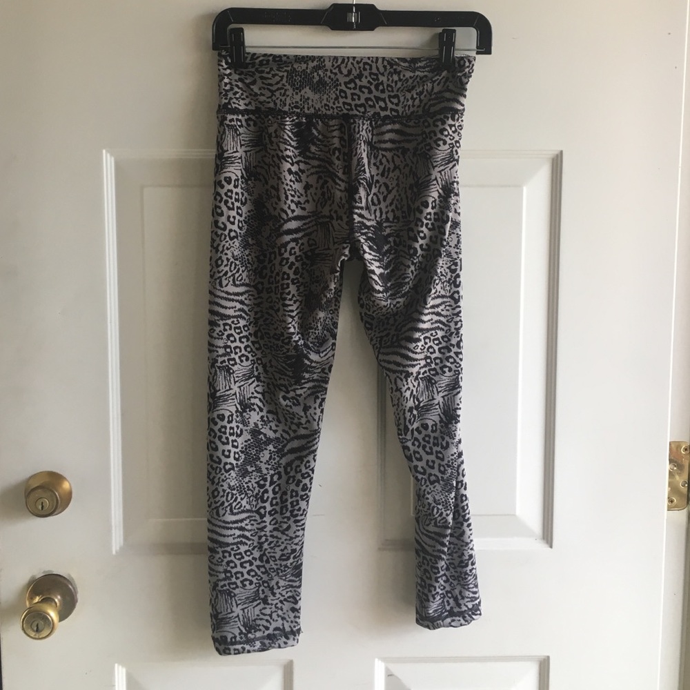 High Energie Leopard Workout Leggings