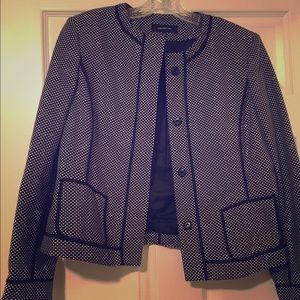 Classy Jones New York Blazer