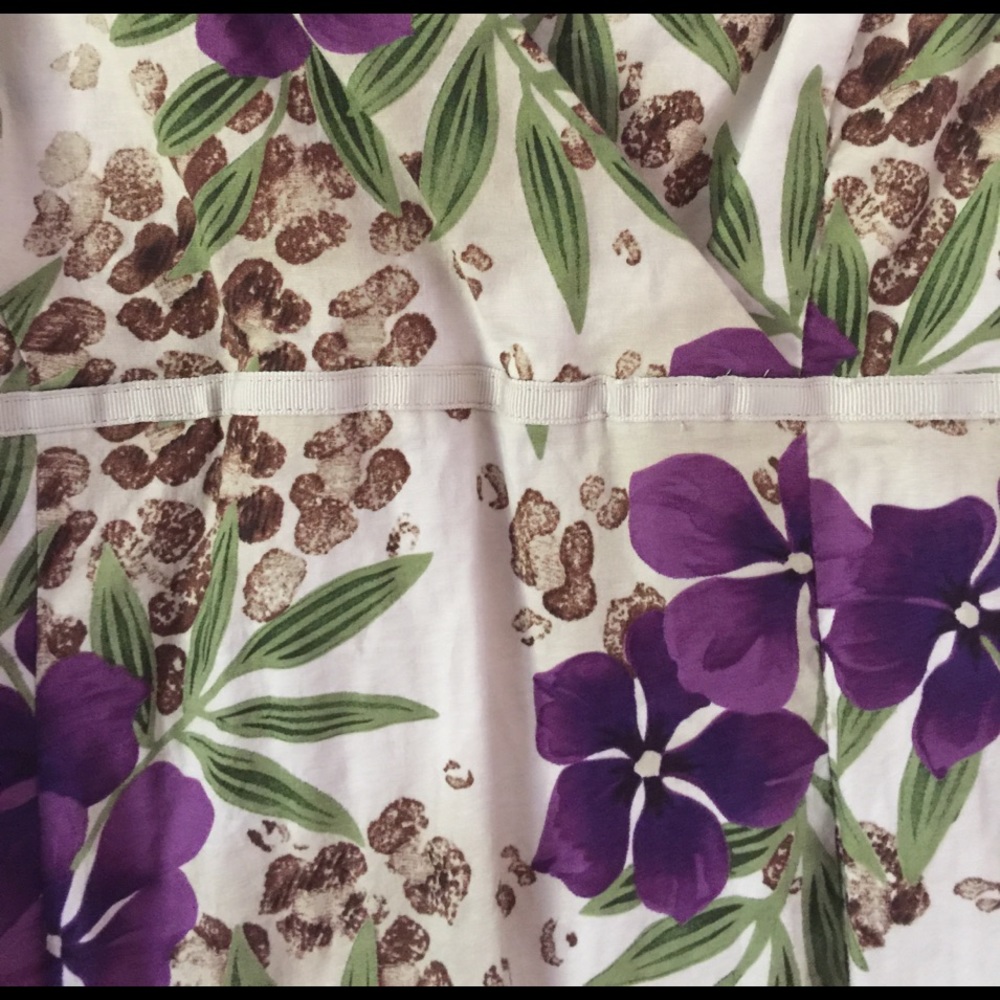 Spring dress - Picture 3 of 4