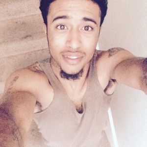 Meet your Posher, Warren