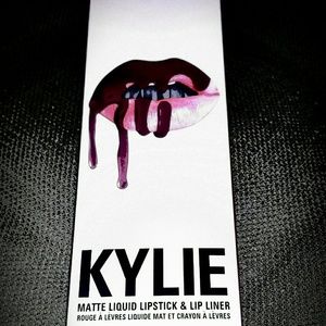 Kylie lip kit