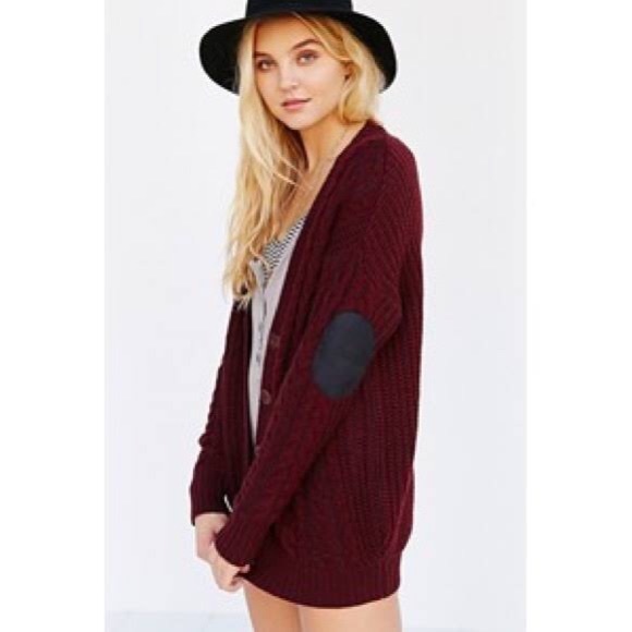 Olive & Oak Sweaters - OLIVE & OAK CHUNKY MAROON CARDIGAN WITH ELBOW...