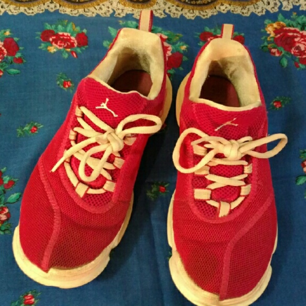 Pink Jordan sneakers size 7 or 7.5