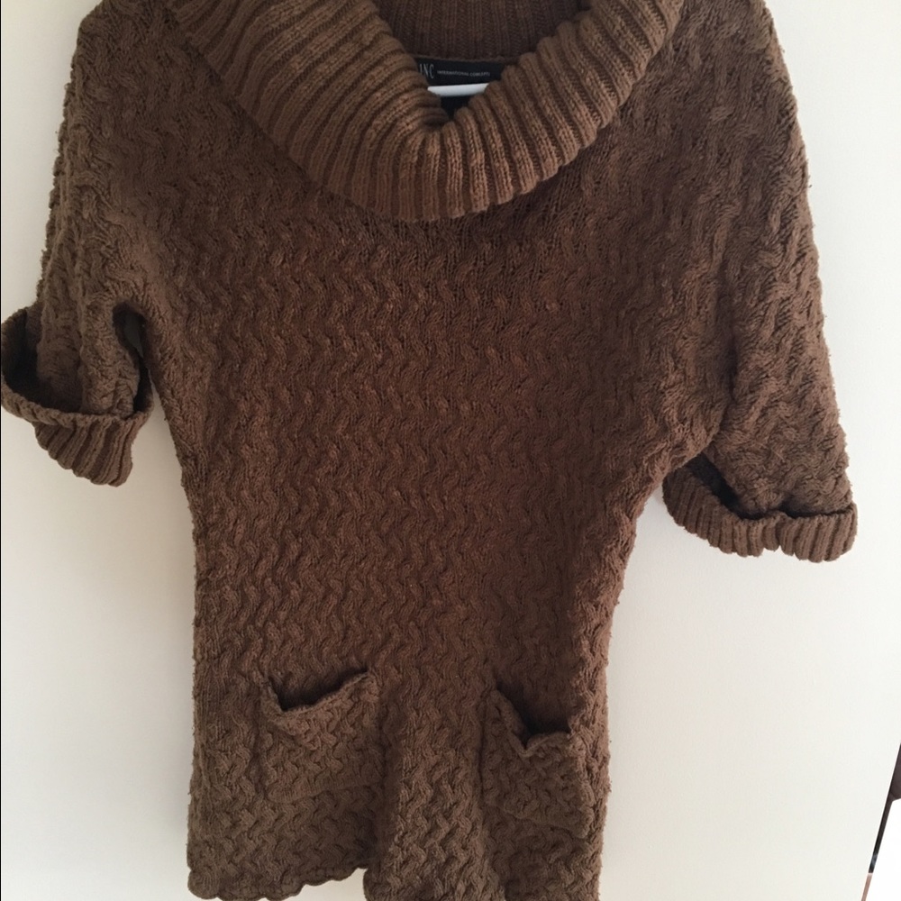 Sweater - Picture 2 of 3