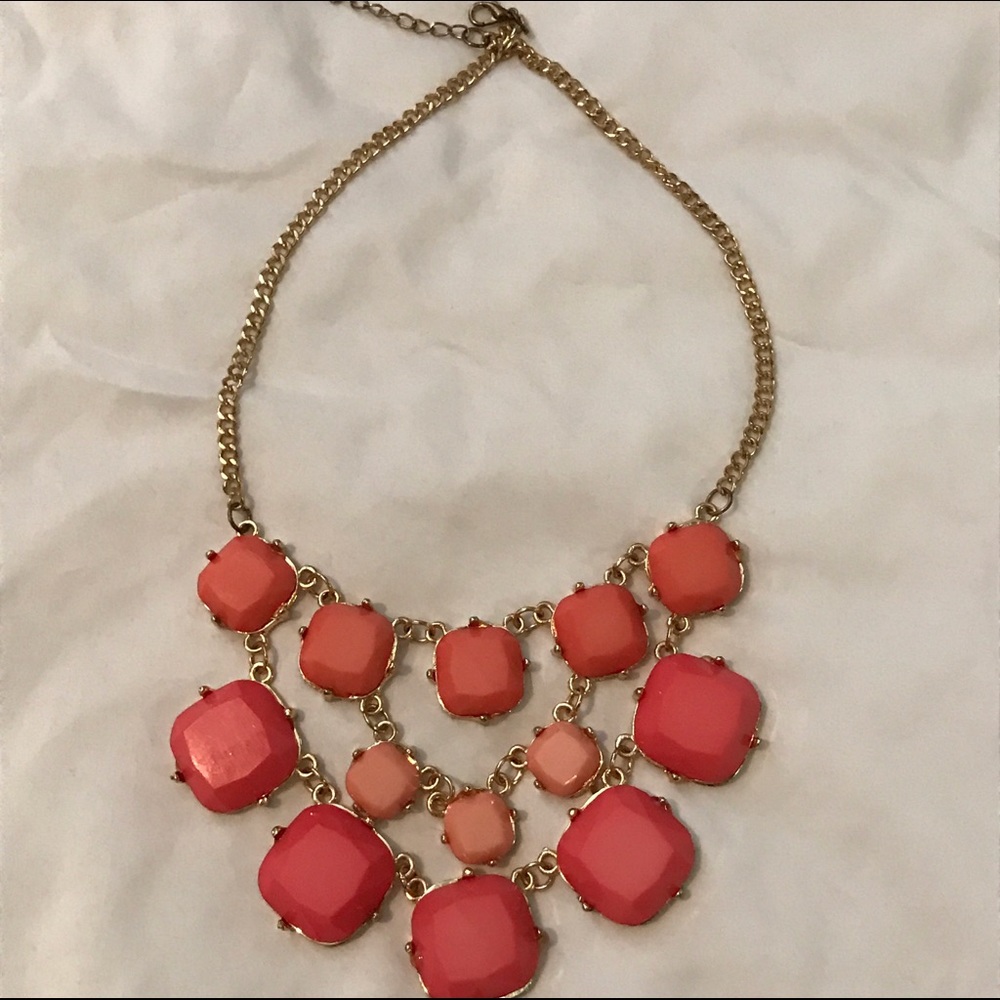 Coral/pink necklace.