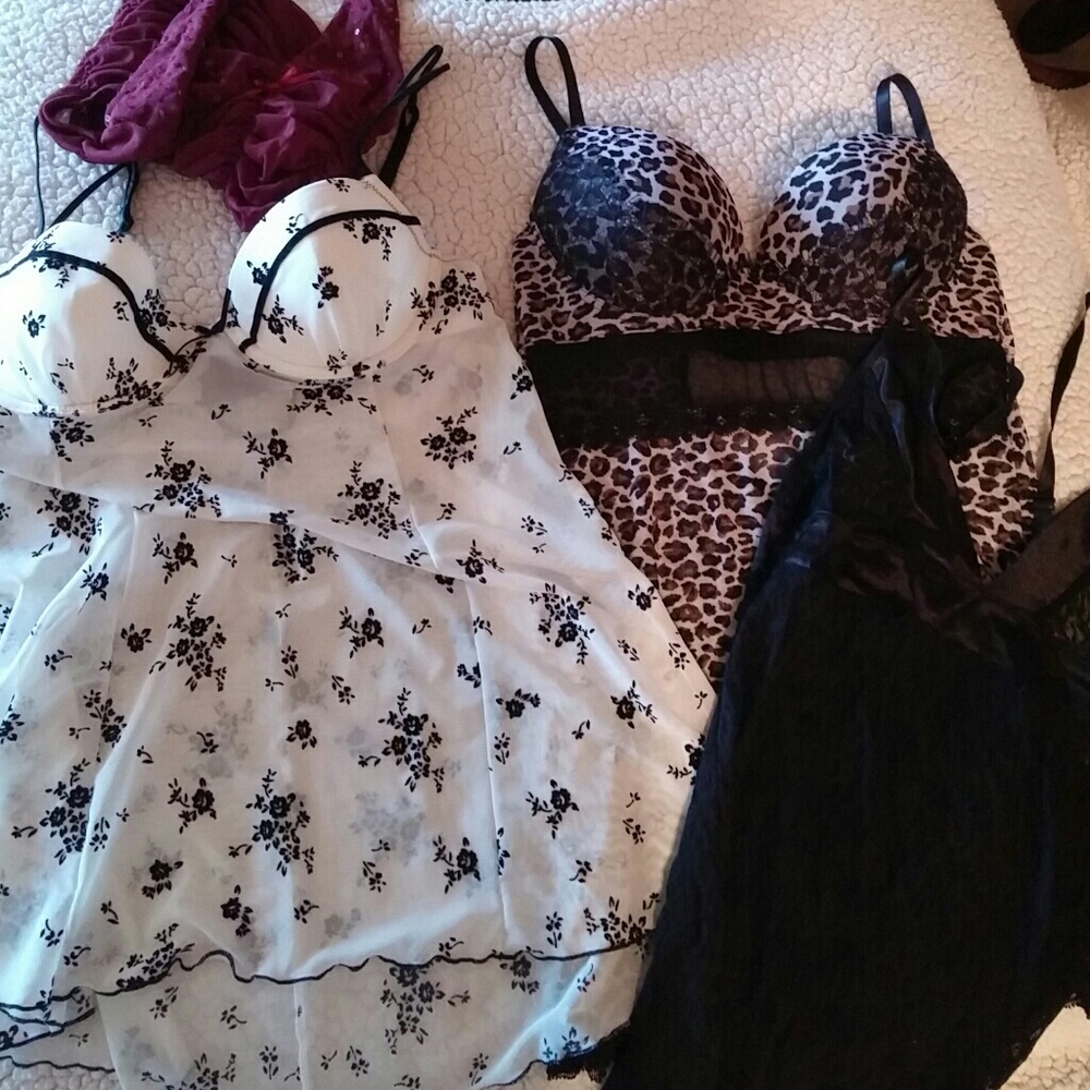 REDUCED FINAL PRICE 4 piece Lingere like new