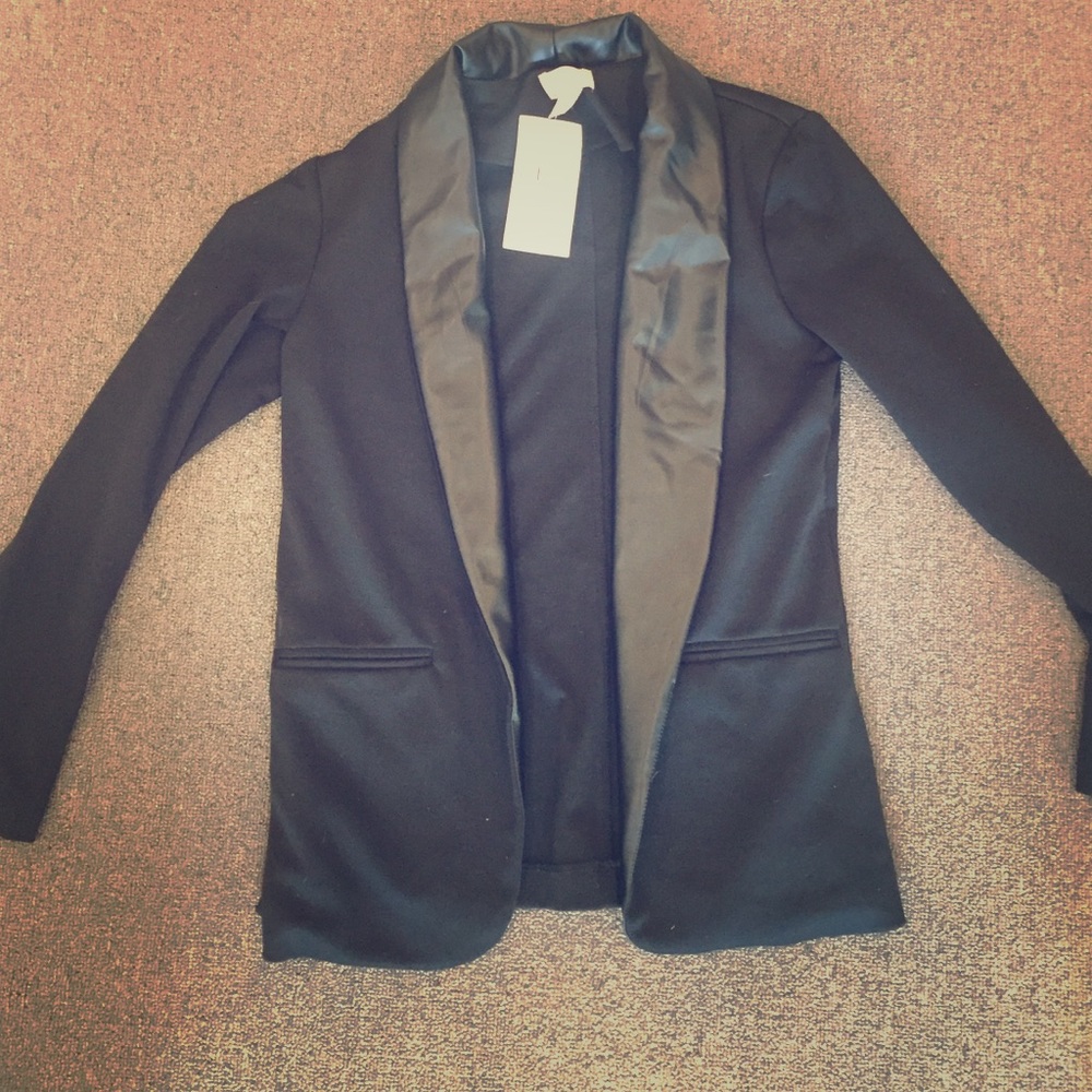 Love Ady faux leather trim blazer, NWT