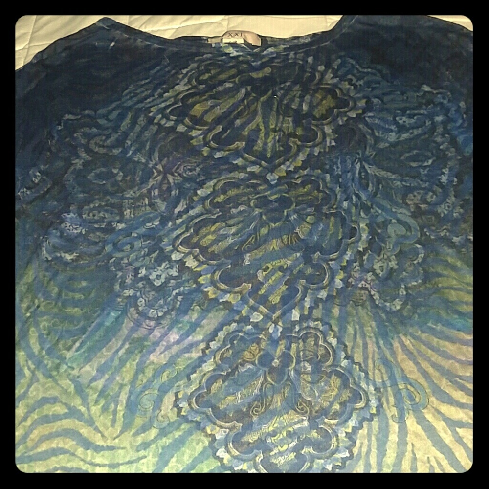 Super cute tee!