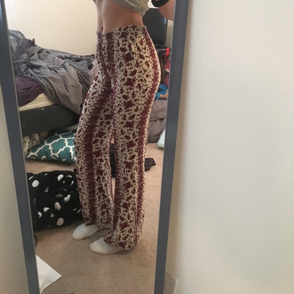 Brandy Melville Pants - brandy pants