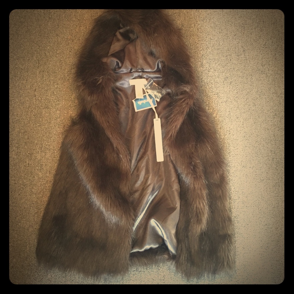 Lenard faux fur vest with hood. NWT