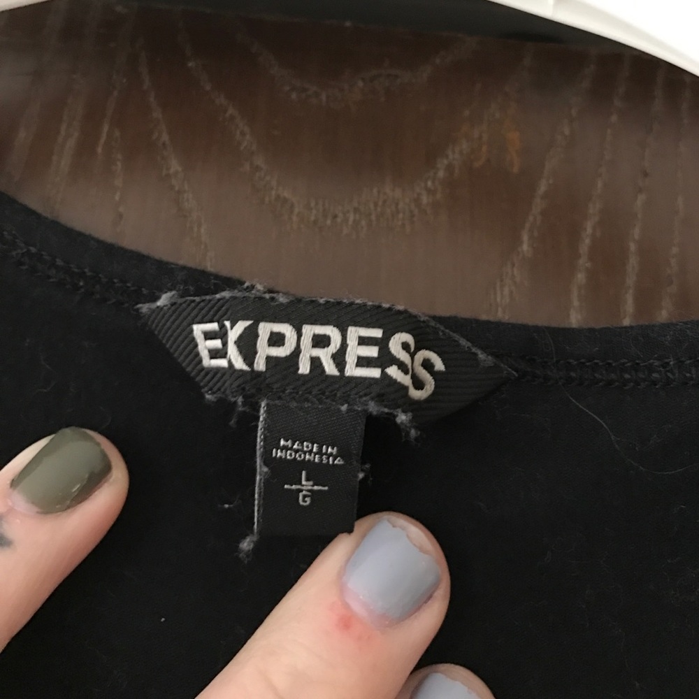 Express Dress - Picture 3 of 4