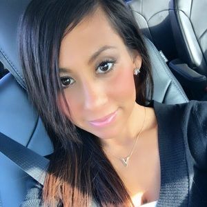 Meet your Posher, Victoria