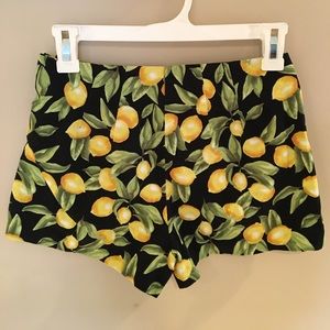 Lemon Shorts