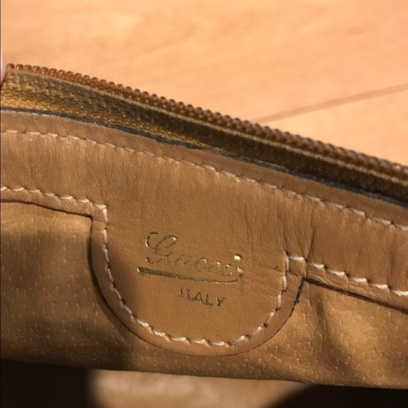 AUTHENTIC Gucci purse - Picture 3 of 3