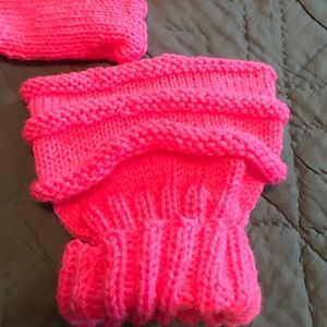 Women's March "P" hats hand knitted