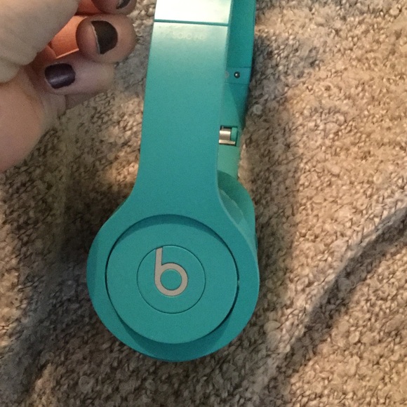 Beats solo - Picture 2 of 3