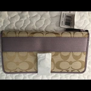 FINAL PRICE Coach light khaki/ lavender wallet