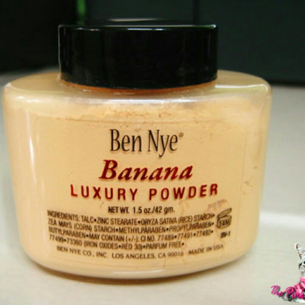 Ben Nye Luxury Banana Powder