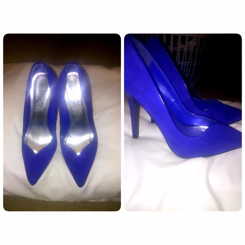 Royal blue pumps