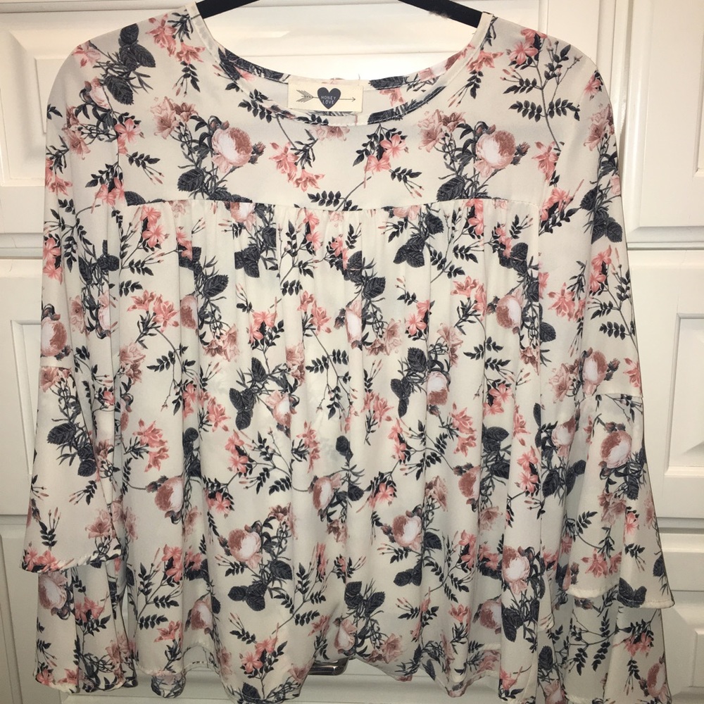floral blouse