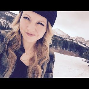 Meet your Posher, Rachel