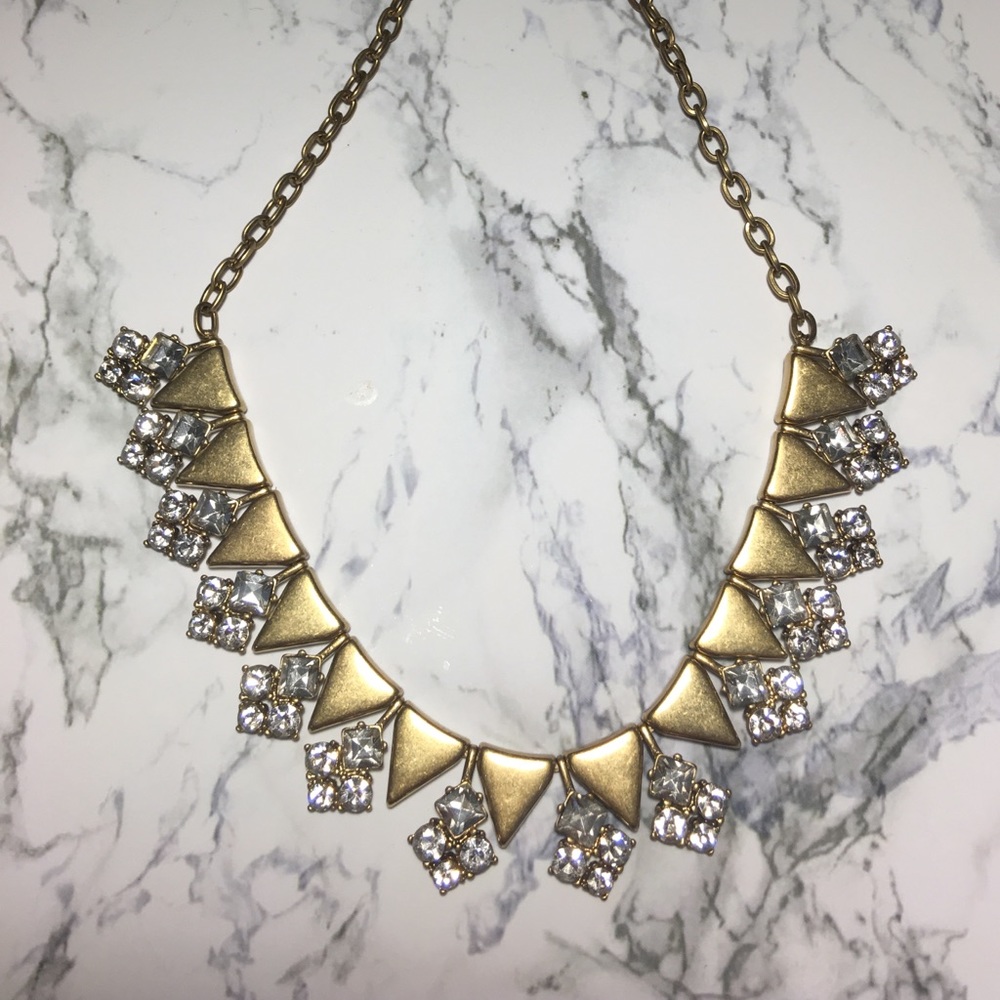 Statement necklace