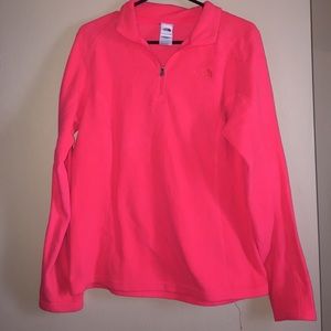 North face pull over