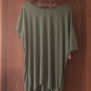 NWT LuLaRoe Irma Top, Green