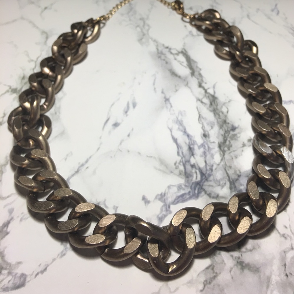 Chain necklace