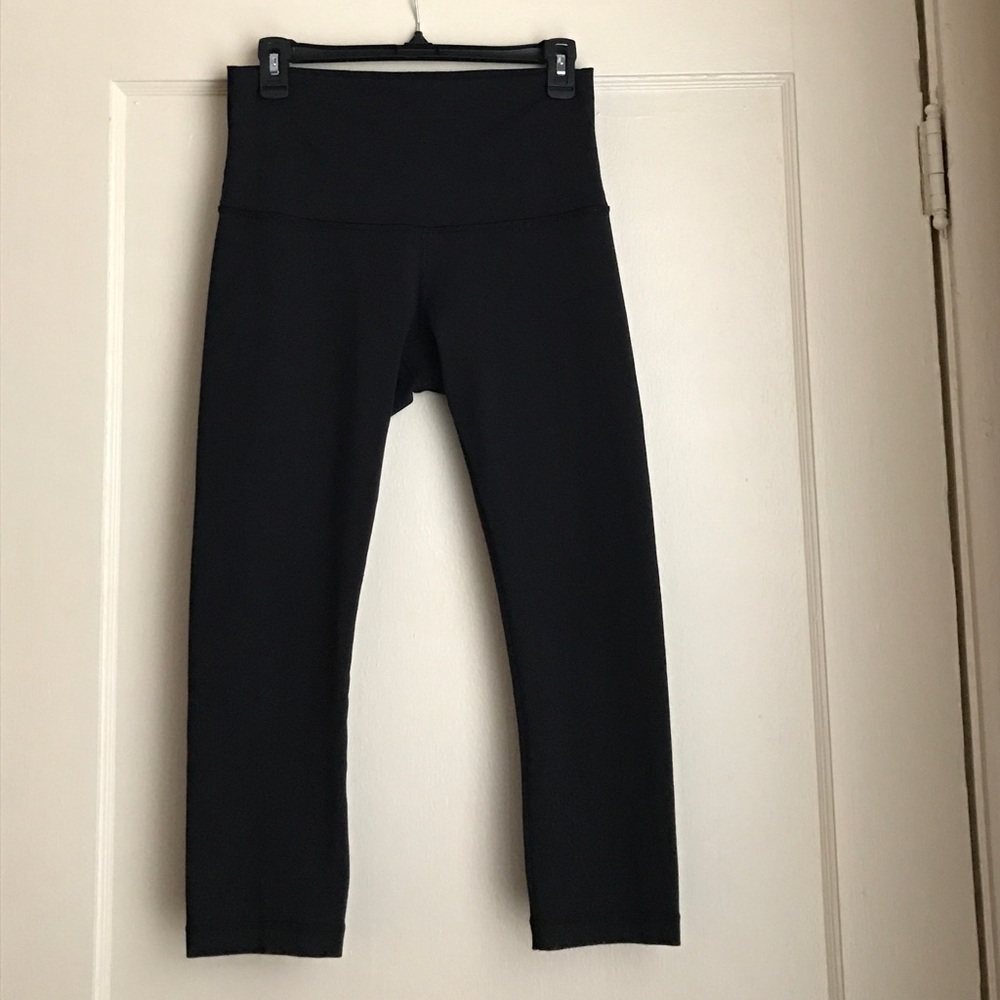 Lululemon wunder under crop size 8
