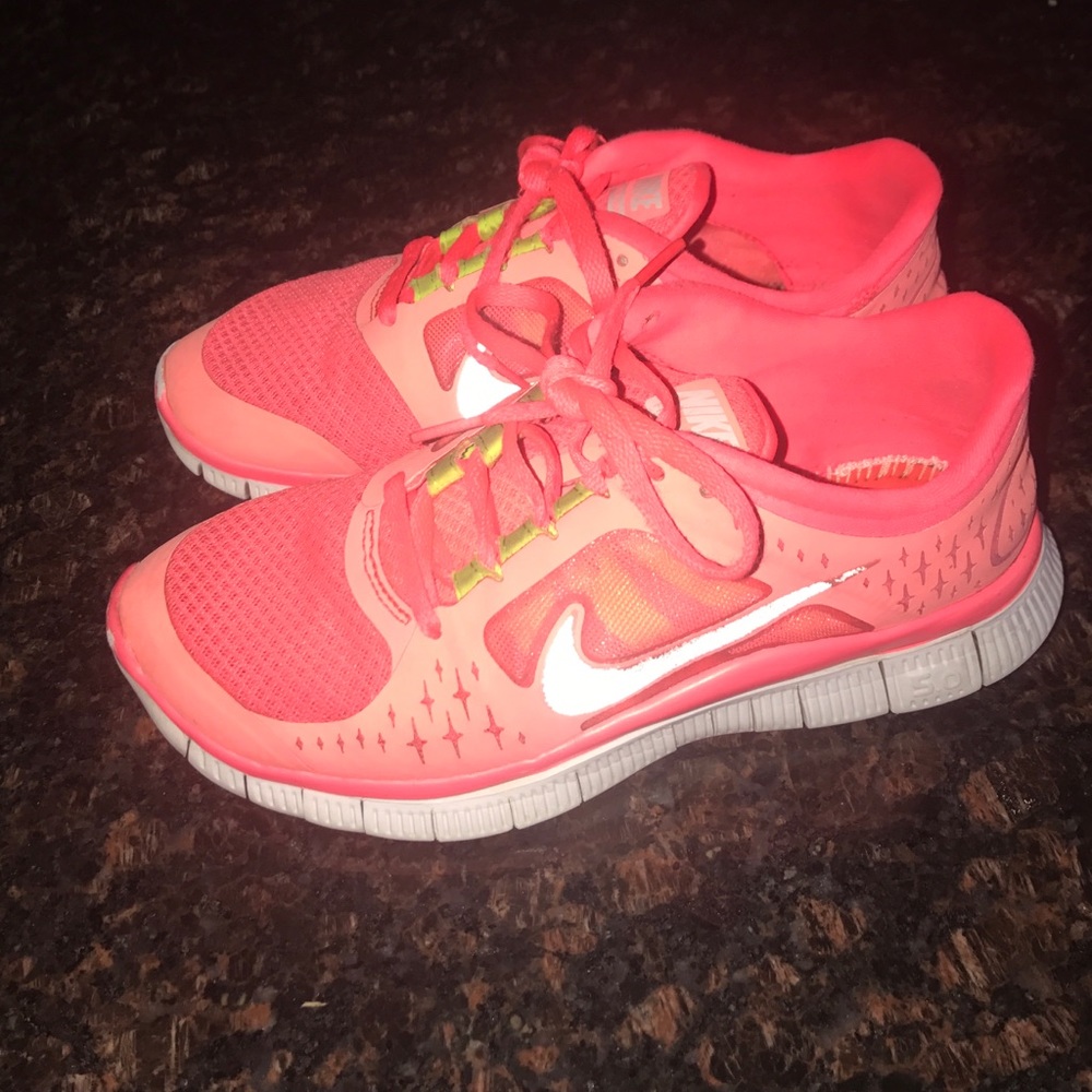 Nike Free Runs 3 womans Size 6.5