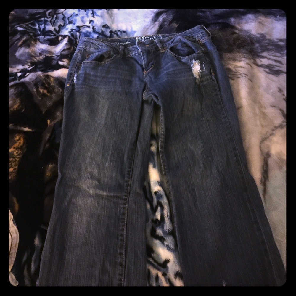 Jeans