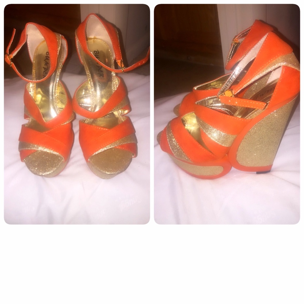 Orange wedges
