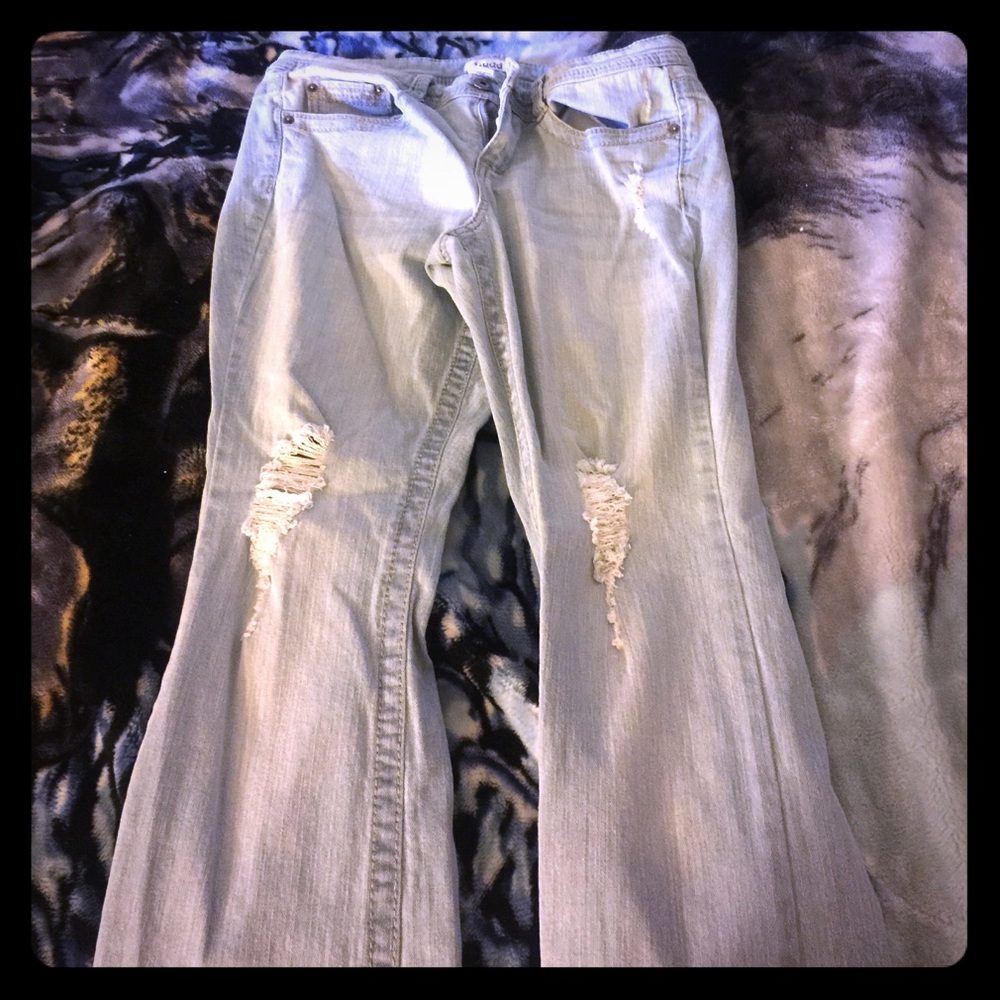 Jeans