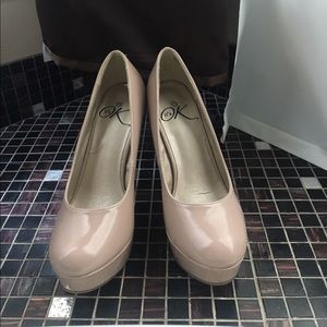 Nude platforms