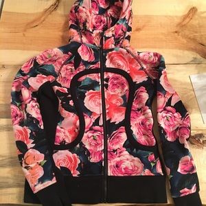 Lululemon scuba hoodie 8