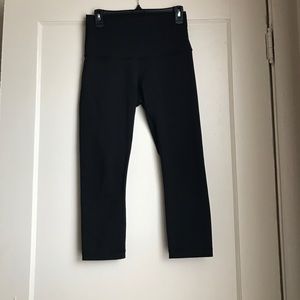 Lululemon wunder under crop size 8