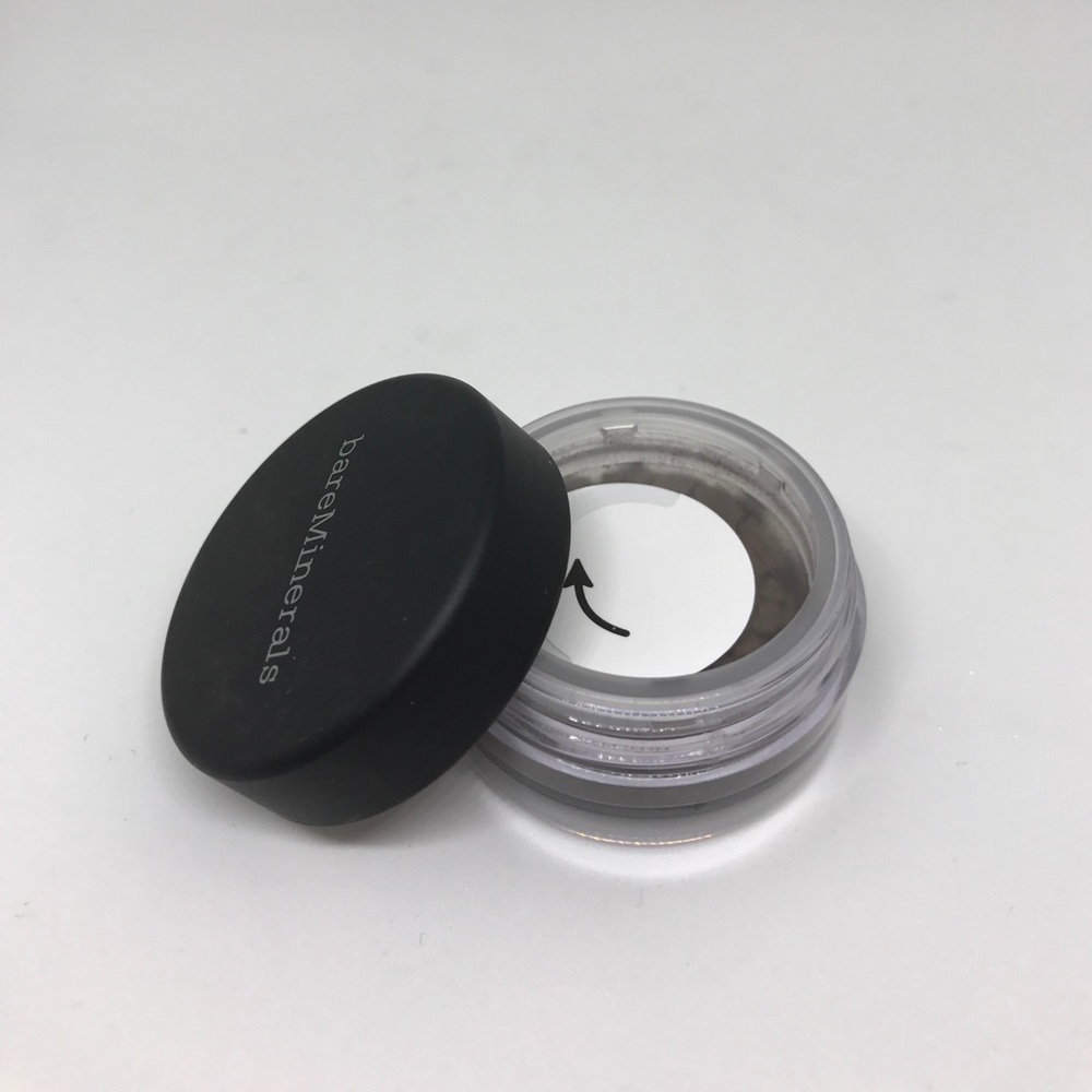 Bareminerals eyeshadow in galaxy sealed