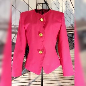 Beautiful vintage blazer