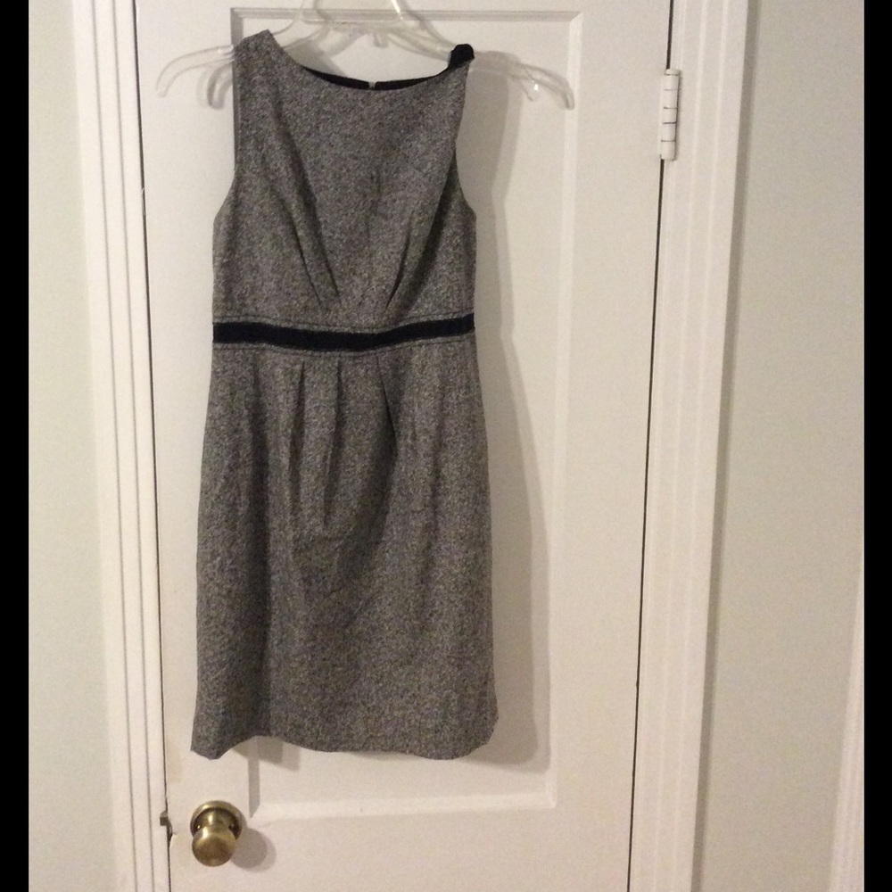 Black/white dress